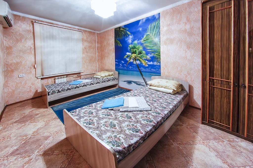 Двухместный (Двухместный номер эконом-класса с 2 отдельными кроватями и общей ванной комнатой) гостевого дома Барракуда, Хабаровск