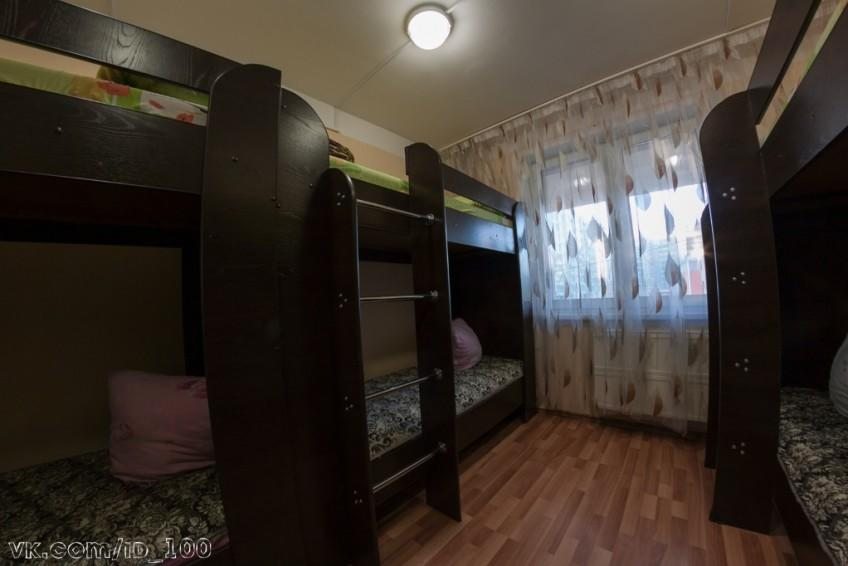 Номер (Спальное место на двухъярусной кровати в общем номере для мужчин) хостела Арт, Красноярск