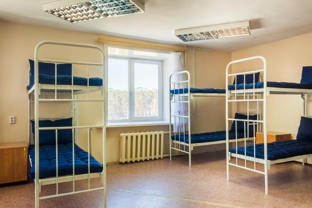 Номер (Спальное место на двухъярусной кровати в общем номере для мужчин) хостела Как дома, Ангарск