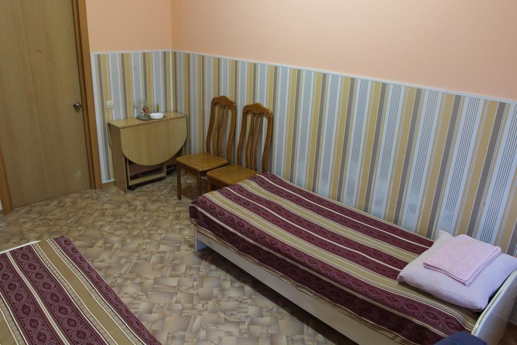 Двухместный (Бюджетный двухместный номер с 2 отдельными кроватями) отеля Квант, Якутск