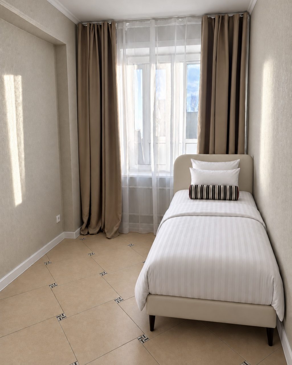 Трёхместный и более (Стандарт +), Гостиница Suite hotel