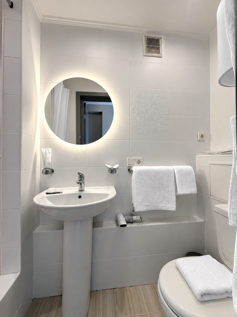 Двухместный (Стандарт улучшенный), Гостиница Suite hotel