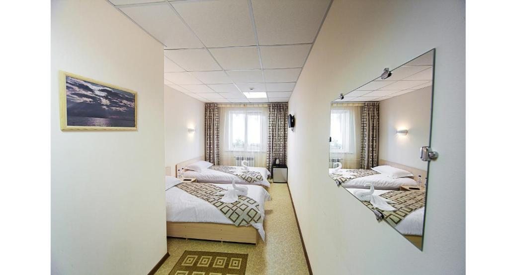 Двухместный (Стандартный двухместный номер с 2 отдельными кроватями) отеля Иркут, Иркутск