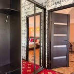 Сюит (Апартаменты - Люкс с гидромассажной ванной 304), Отель Уютный дом