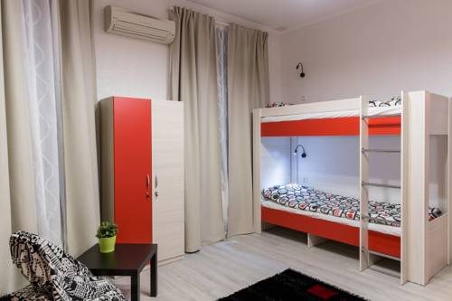 Шестиместный (Кровать в общем 6-местном номере для женщин) хостела Juicy, Новосибирск