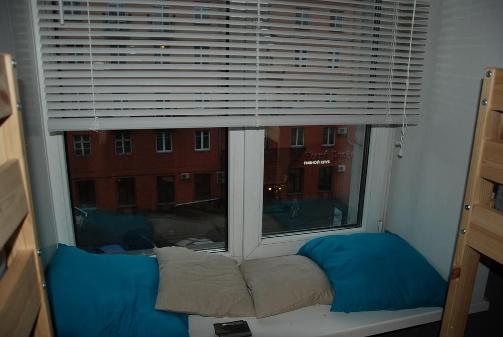 Номер (Кровать в общем номере для мужчин и женщин с 8 кроватями) хостела на Красном, Новосибирск