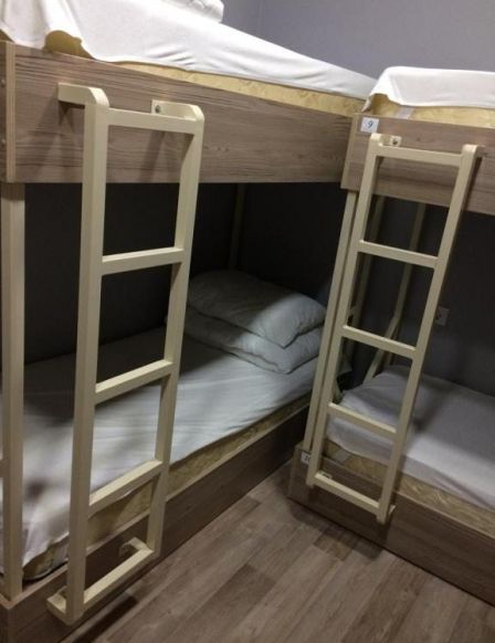 Хостел В Коробке, Шерегеш