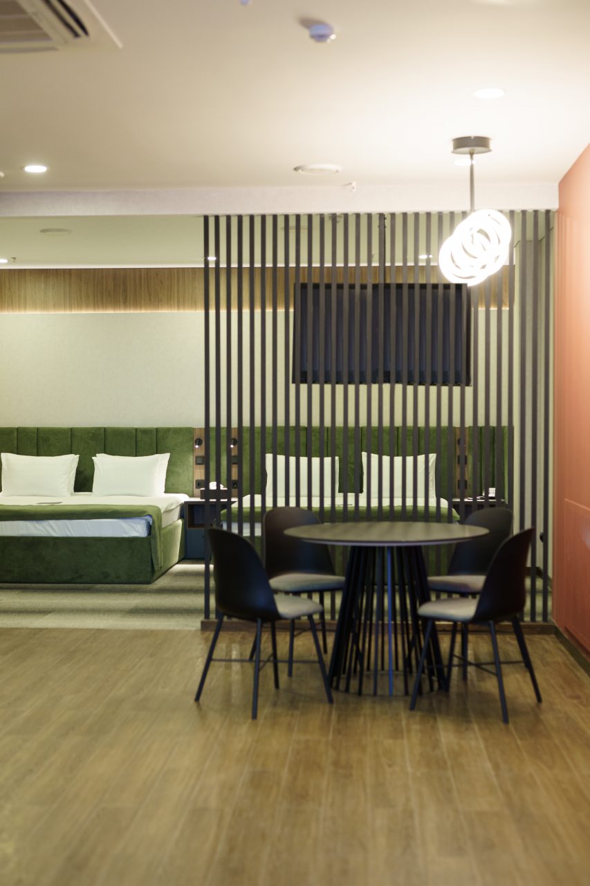 Сьюит, Reston Hotel & Spa