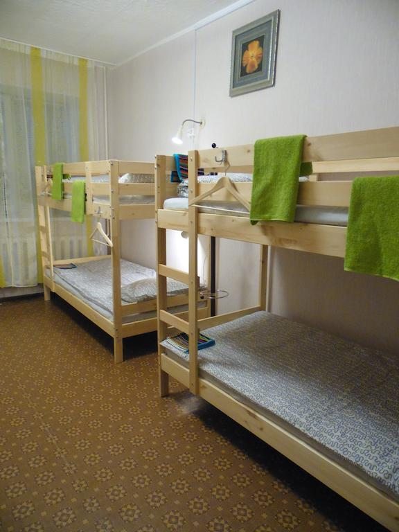 Номер (Кровать в общем 8-местном номере для женщин) хостела OK, Омск