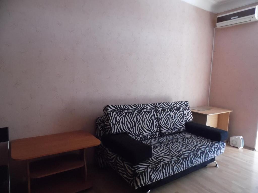 Двухместный (Двухместный номер с 1 кроватью и общей ванной комнатой) хостела Омск