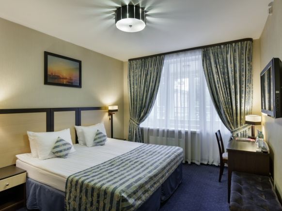 Фотография номера гостиницы Статский Советник