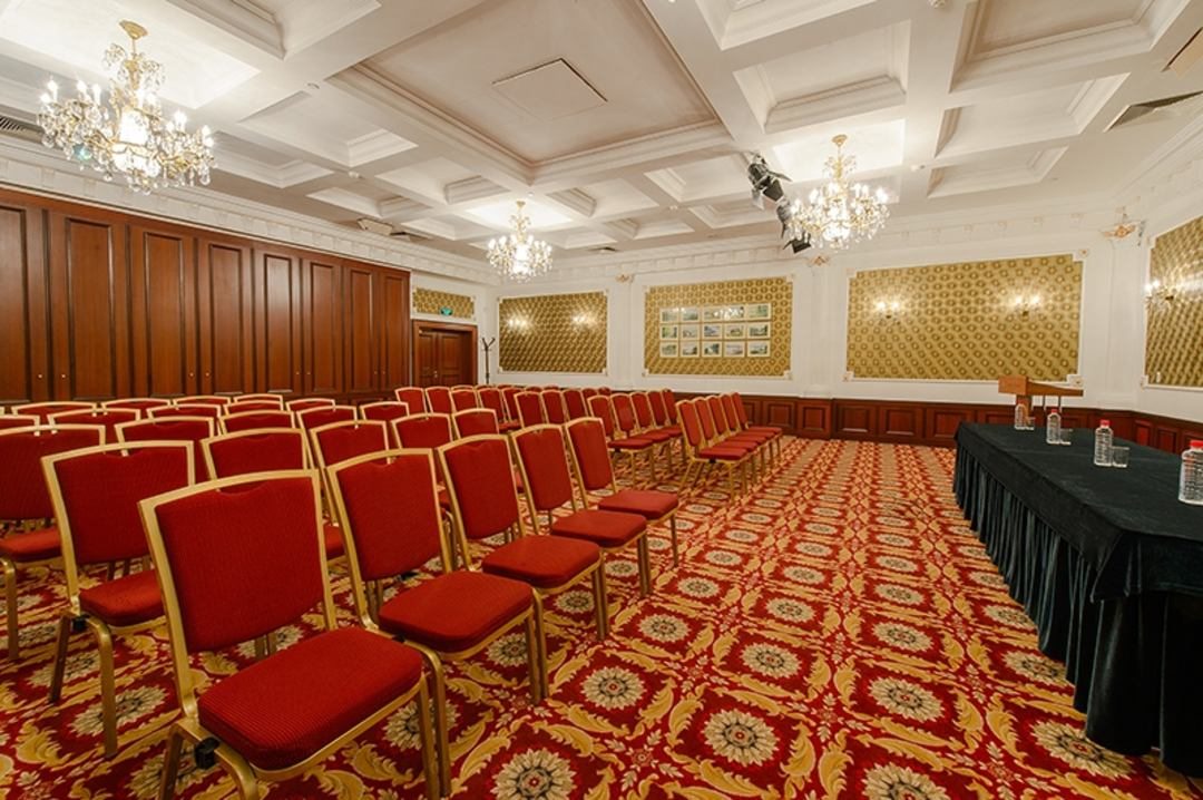 Конференц-зал «Толстой», Отель Korston Club Hotel