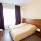 Двухместный (Стандартный двухместный номер с 2 отдельными кроватями - Лечение включено), Санаторий им. С.М. Кирова ФФГБУ СКФНКЦ ФМБА России
