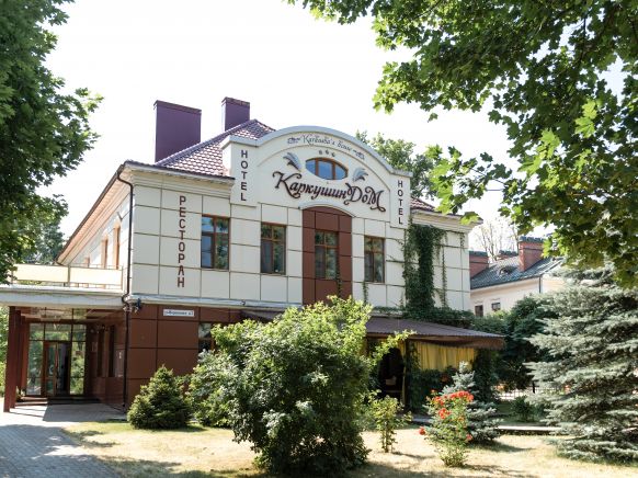 Гостиница Каркушин Дом