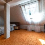 Апартаменты (PRESIDENT), Гостиница Каркушин Дом