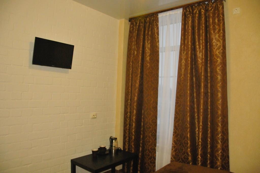 Двухместный (Стандартный двухместный номер с 2 отдельными кроватями) мини-отеля GuestHouse, Тверь