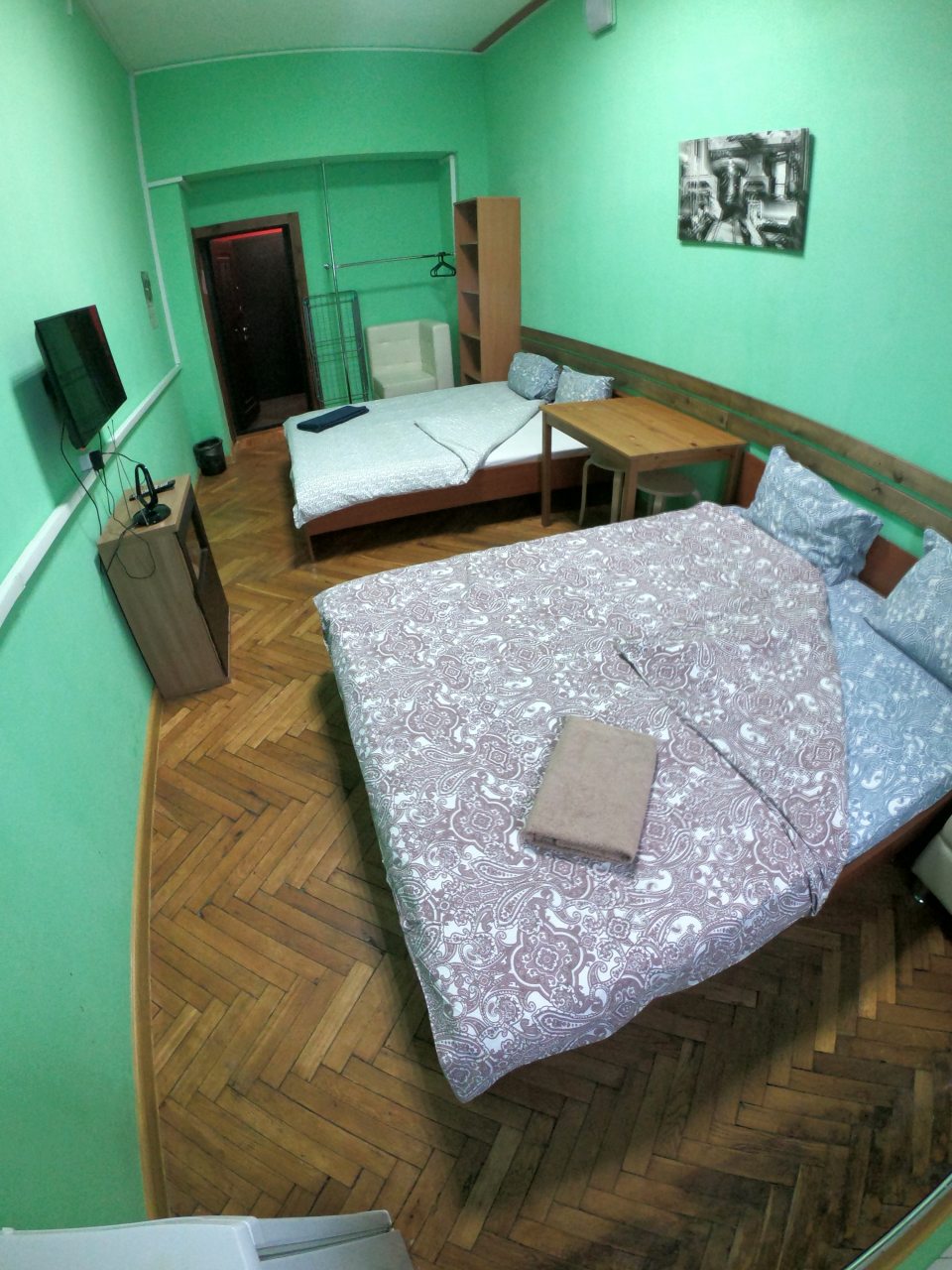 Номер (Номер 2х местный с двумя двух спальными кроватями), Хостел Kirovsk.red