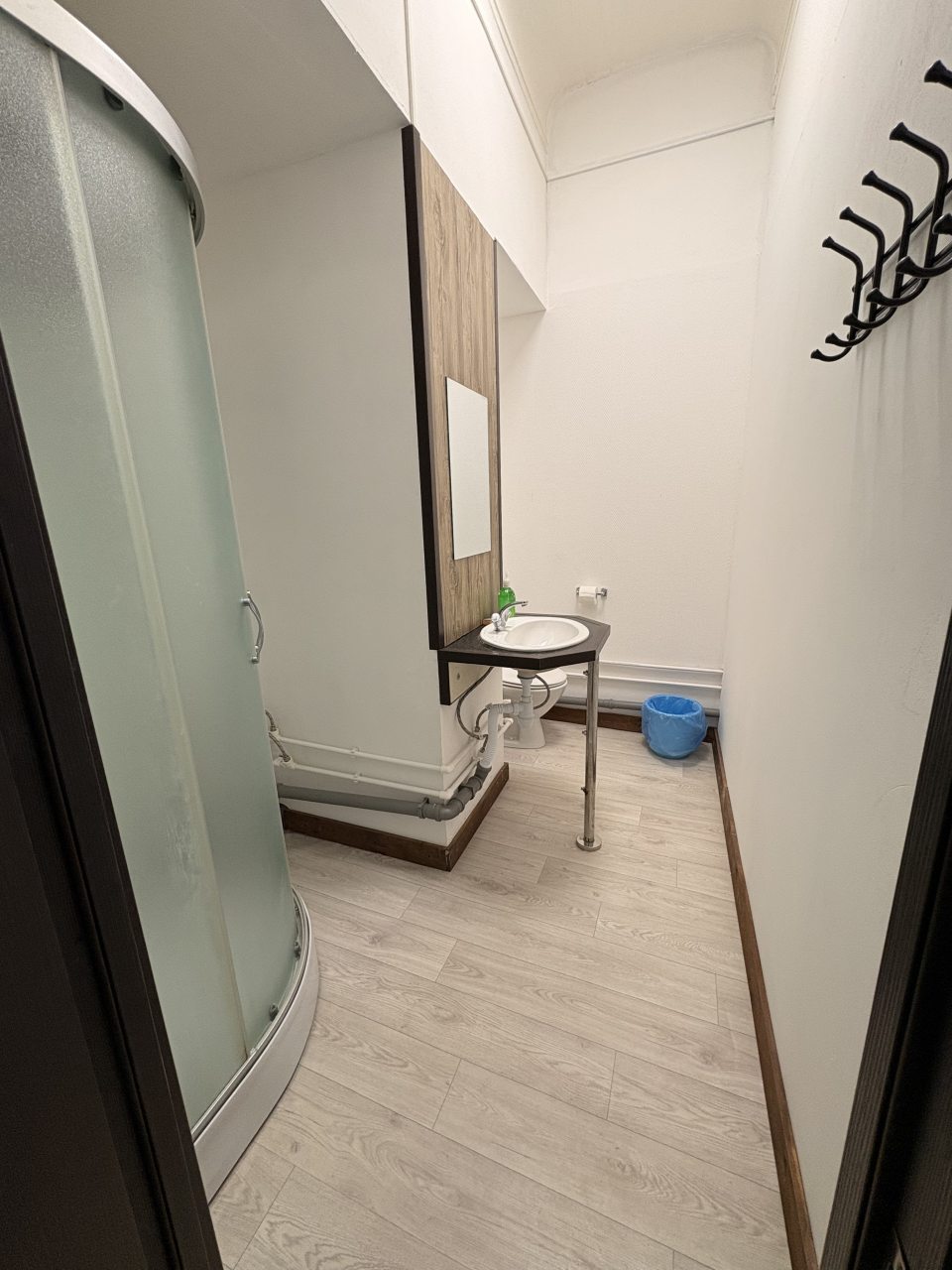 Номер (Номер 4х местный с удобствами в номере), Хостел Kirovsk.red