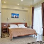 Люкс, Авторский отель Регата