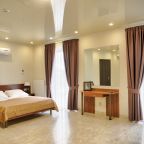 Люкс, Авторский отель Регата