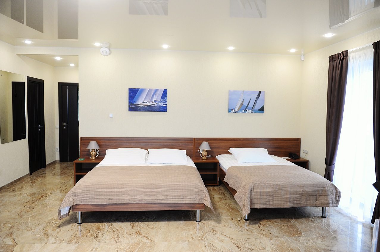 Семейный (Люкс), Авторский отель Регата