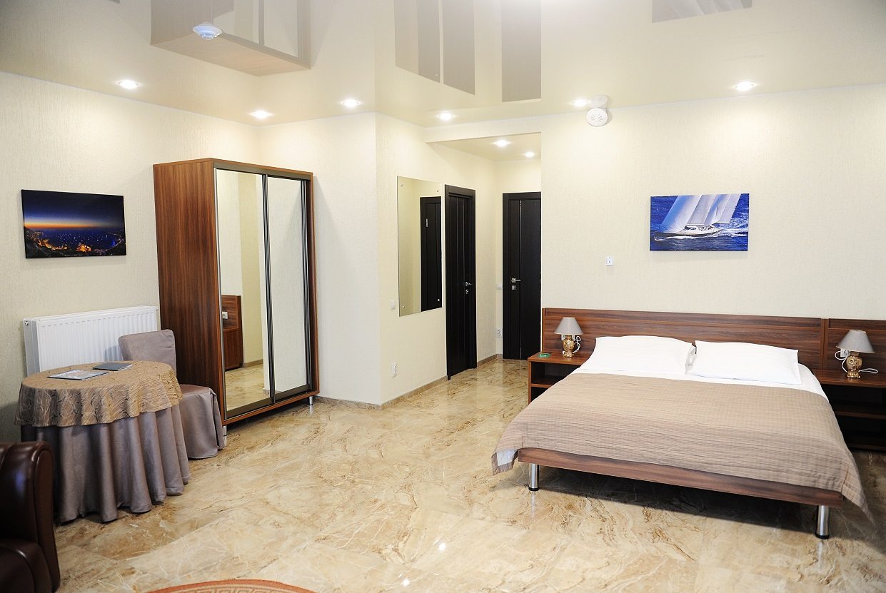 Семейный (Люкс), Авторский отель Регата