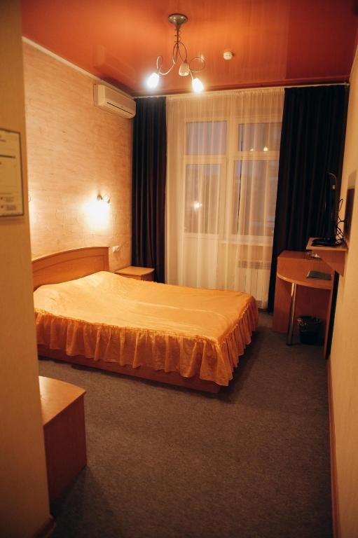 Двухместный (Стандартный двухместный номер с 1 кроватью) отеля Тропикана, Приморско-Ахтарск