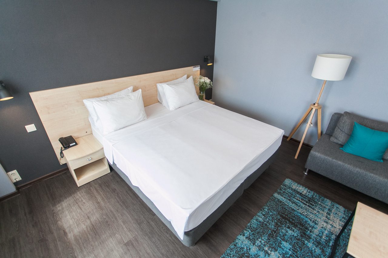 Полулюкс (Junior Suite), АЗИМУТ Отель Новосибирск