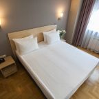 Люкс (Suite Double bed), АЗИМУТ Отель Новосибирск