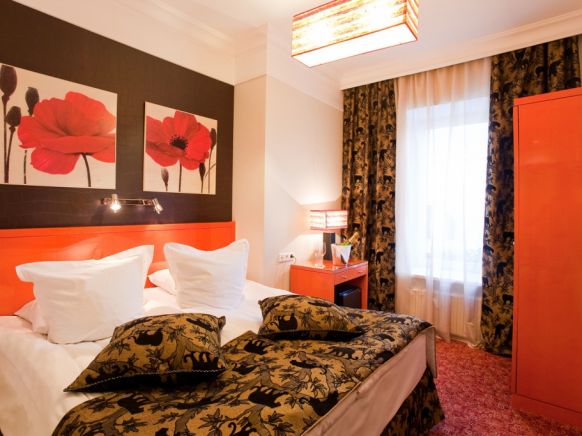 Фотография номера гостиницы Золотой треугольник