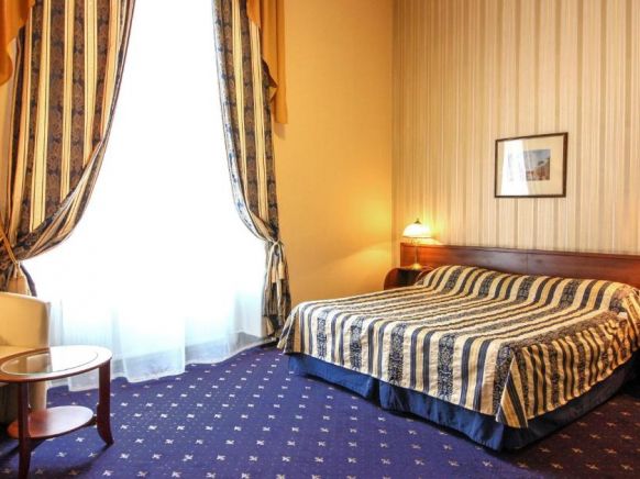 Фотография номера гостиницы Бельведер Невский Бизнес Отель