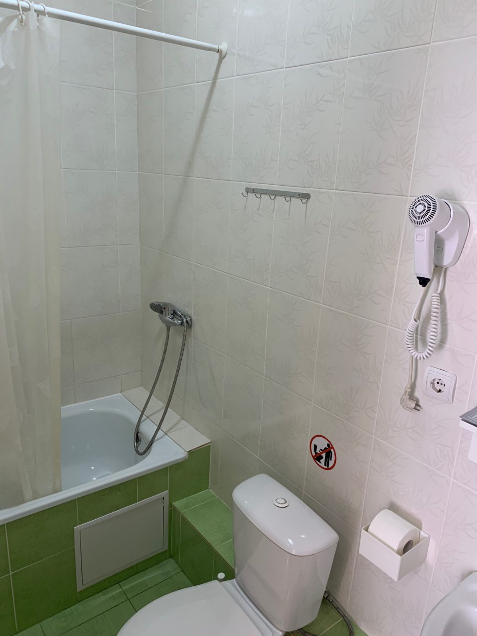 Двухместный номер с ванной комнатой