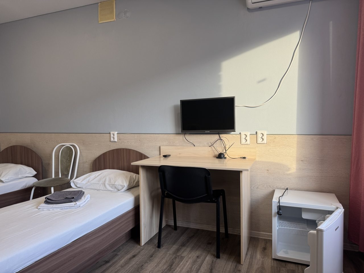 Трехместный номер на мансарде