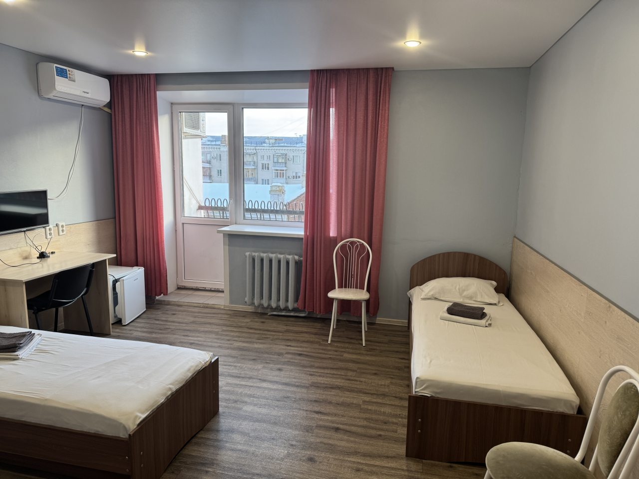 Трехместный номер на мансарде