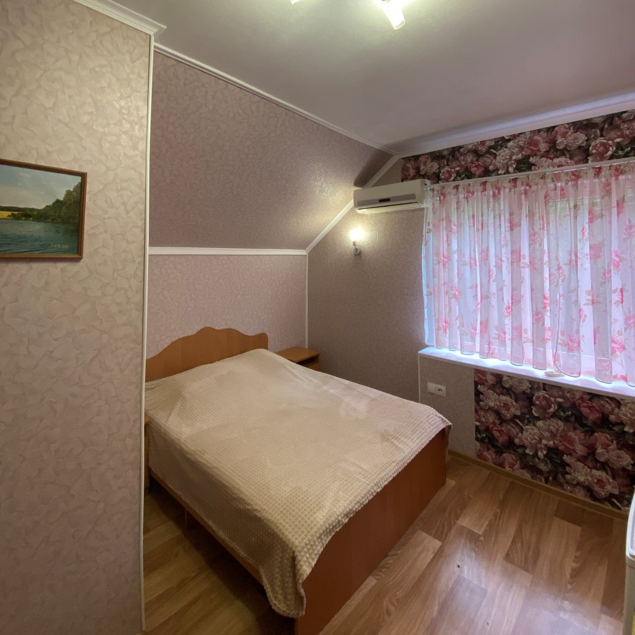 Трехместный (Комфорт с душем), Гостевой дом Green House