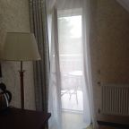 Выход на балкон