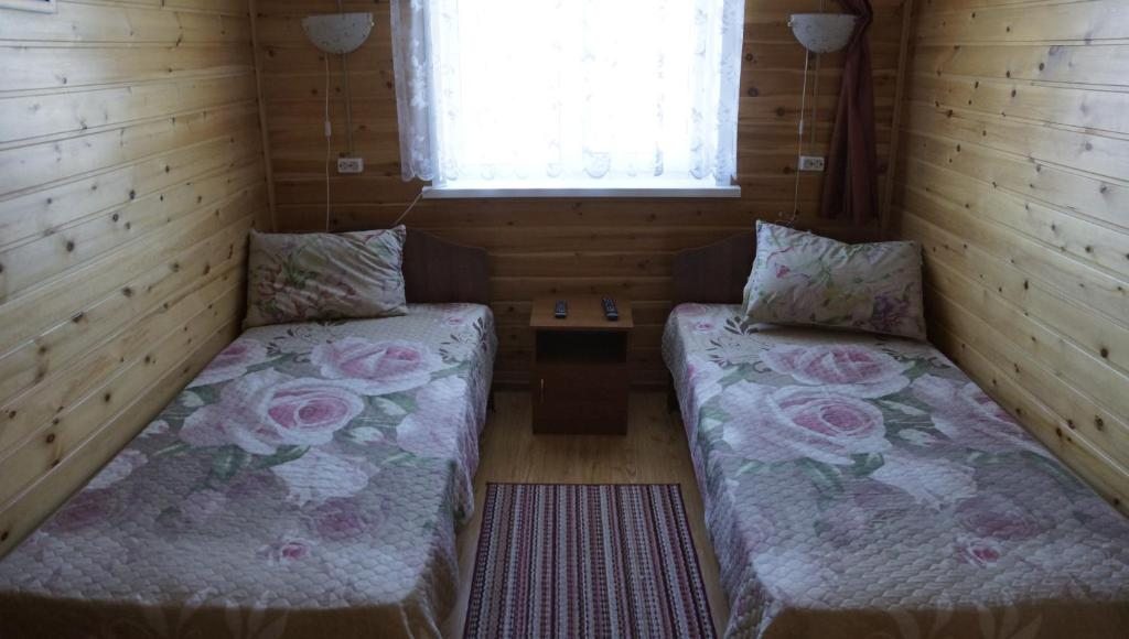 Двухместный (Двухместный номер Делюкс с 2 отдельными кроватями) гостевого дома Надежда, Утулик