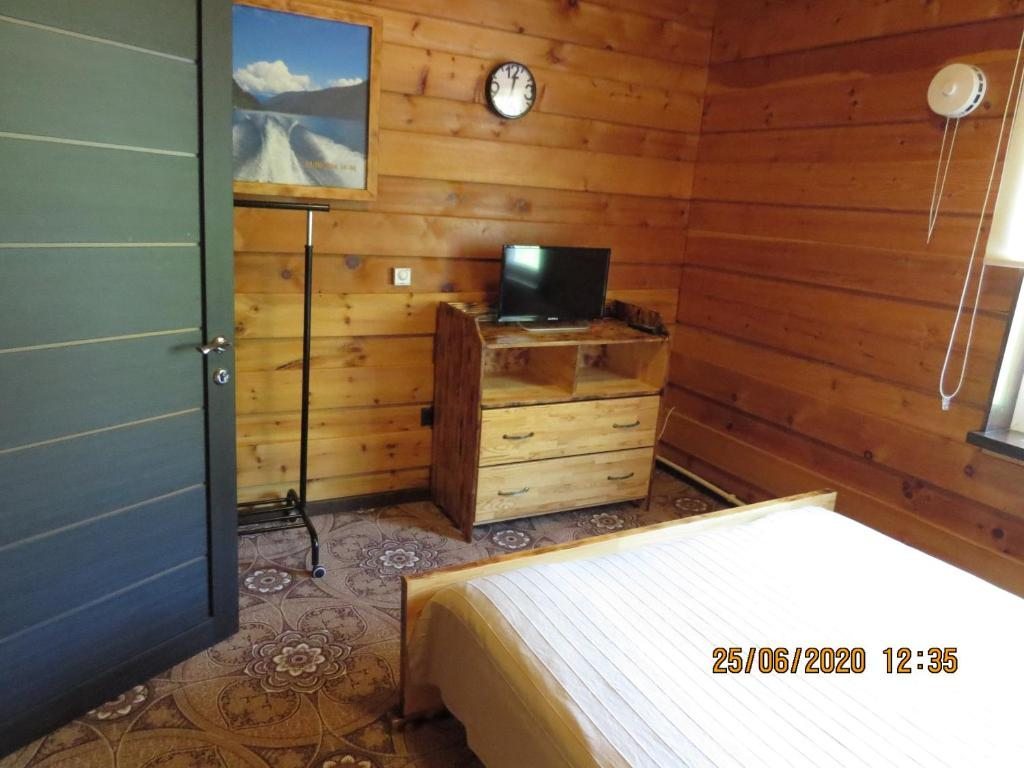 Апартаменты (Апартаменты с 2 спальнями) мини-отеля Siberian Ski Club, Манжерок