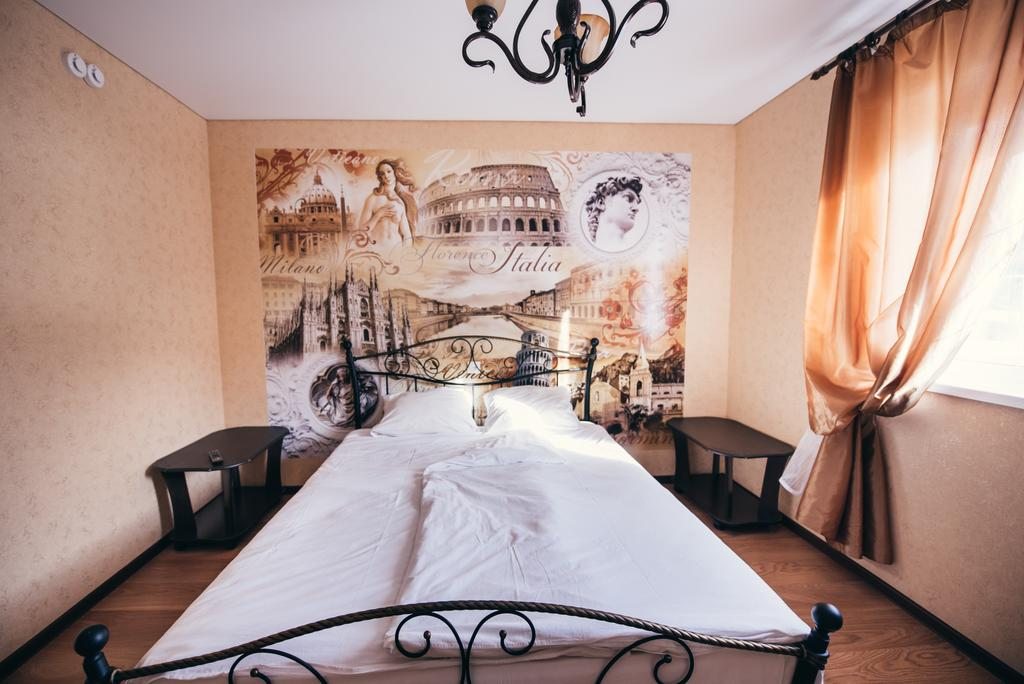 Двухместный (Стандартный двухместный номер с 1 кроватью или 2 отдельными кроватями) гостевого дома Кругосвет, Манжерок