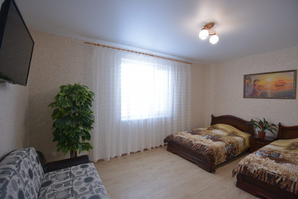 Номер (№ 2 с 2 спальнями) отеля Люкс, Алексеевка (Белгородская область)