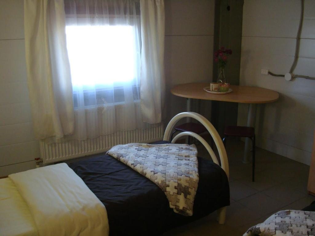 Двухместный (Двухместный номер с 2 отдельными кроватями и ванной комнатой) хостела Дом, Одинцово
