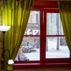 Полулюкс (Полулюкс), Отель Тэнери