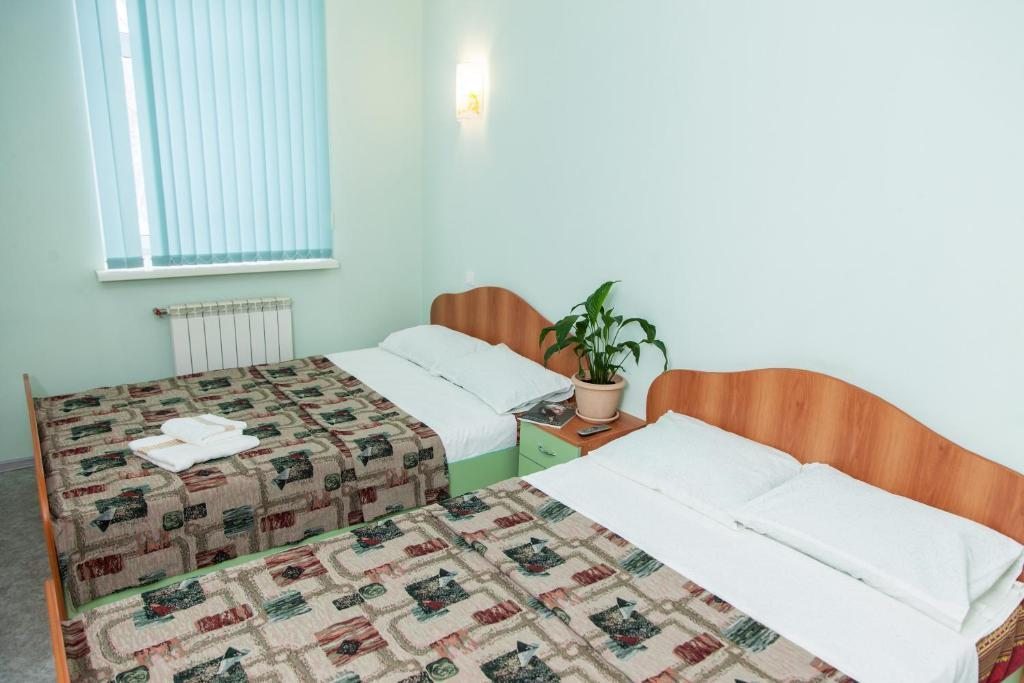 Двухместный (Двухместный номер с 2 двуспальными кроватями) отеля Стара Загора, Самара