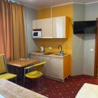 Апартаменты (Студия 205), Отель Акцент