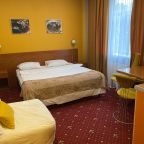 Апартаменты (Студия 205), Отель Акцент