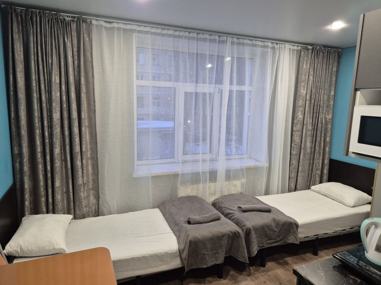 Апартаменты (Студия с двумя раздельными кроватями 208), Отель Акцент