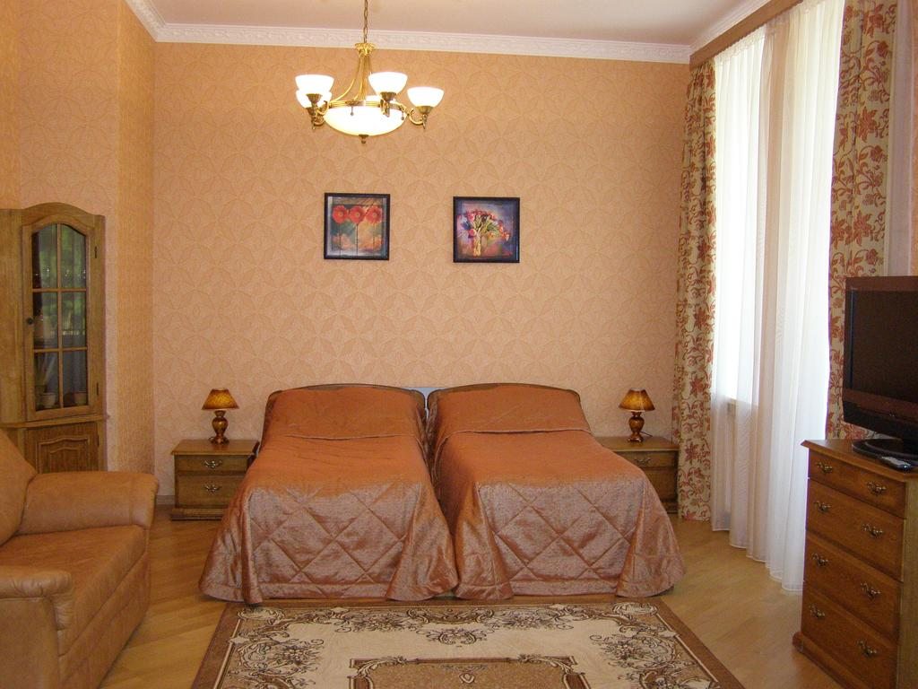 Двухместный (Двухместный номер с 2 отдельными кроватями и общей ванной комнатой) санатория Имени Артема, Химки