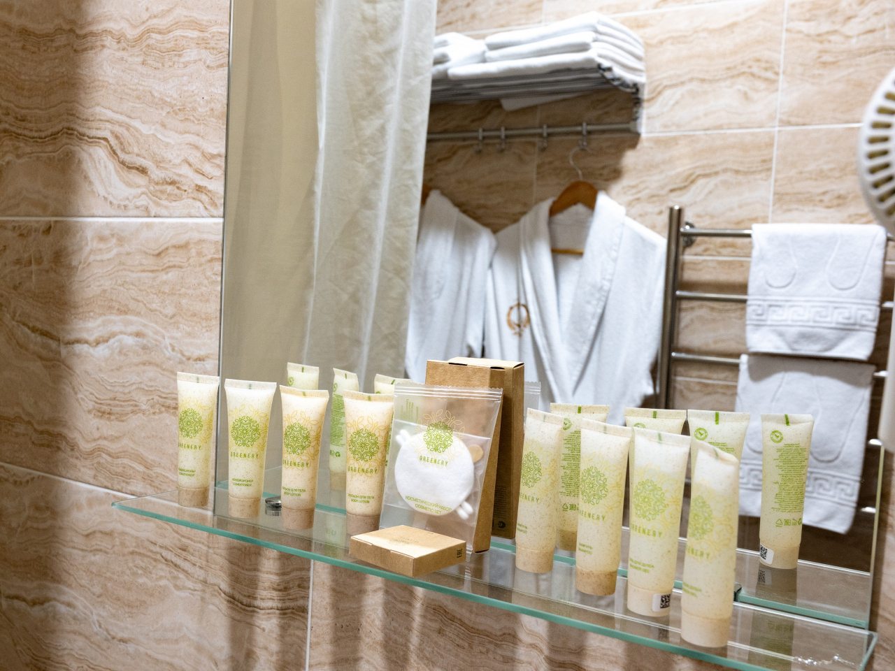 Туалетно-косметические принадлежности