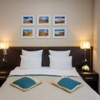 De Luxe (Стандарт с двуспальной кроватью и балконом), Отель ТауРух