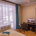 De Luxe (Стандарт с двуспальной кроватью и балконом), Отель ТауРух